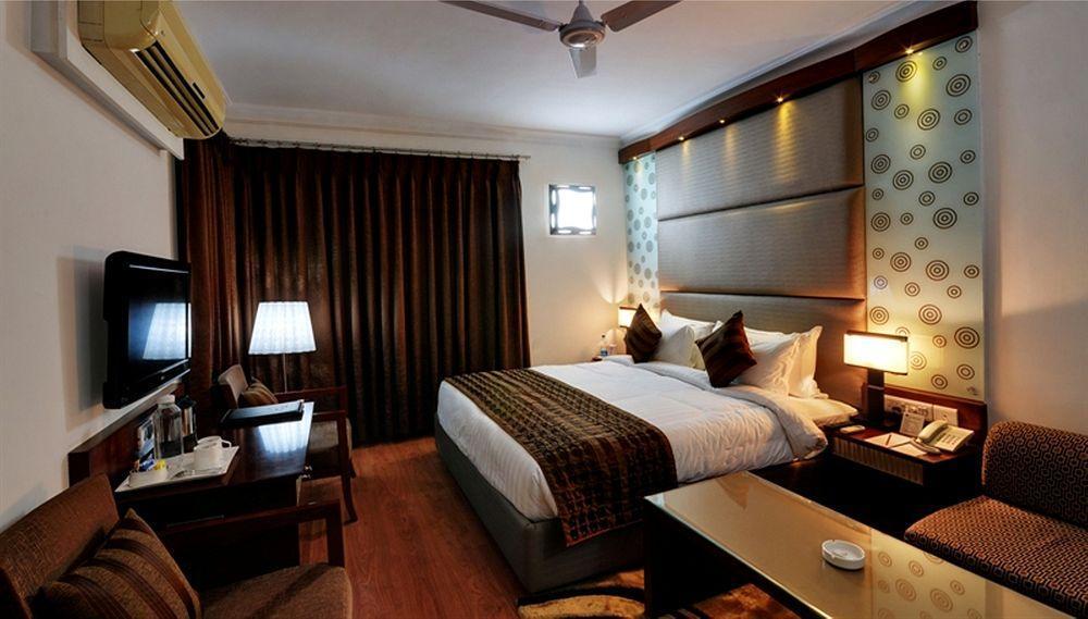 Clubhouse Nami Residency, Ahmedabad Hotel Exterior foto